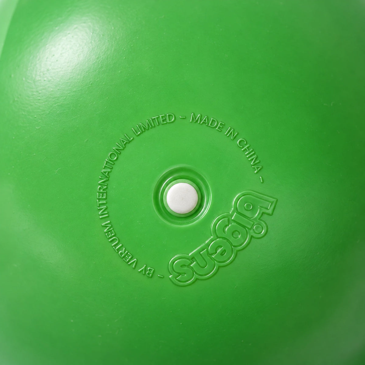 The Play Ball, 50 in (127 cm), green, valve close-up